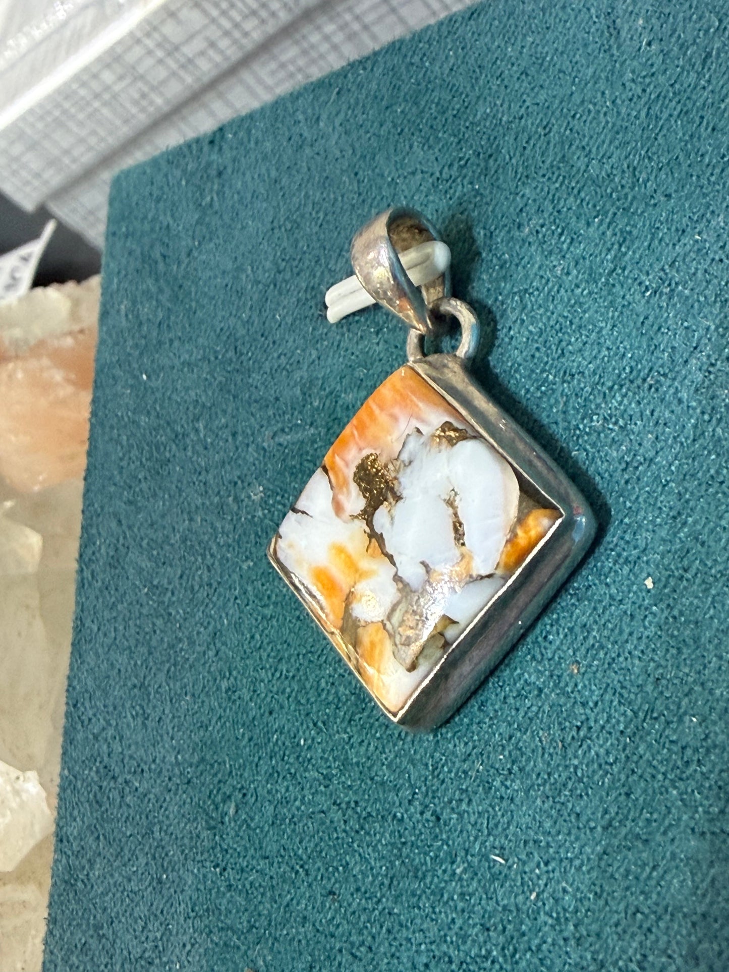 Spiny Oyster Turquoise Pendant — Vibrant Strength & Sacred Protection, 25mmx25mm Crystal Wellness