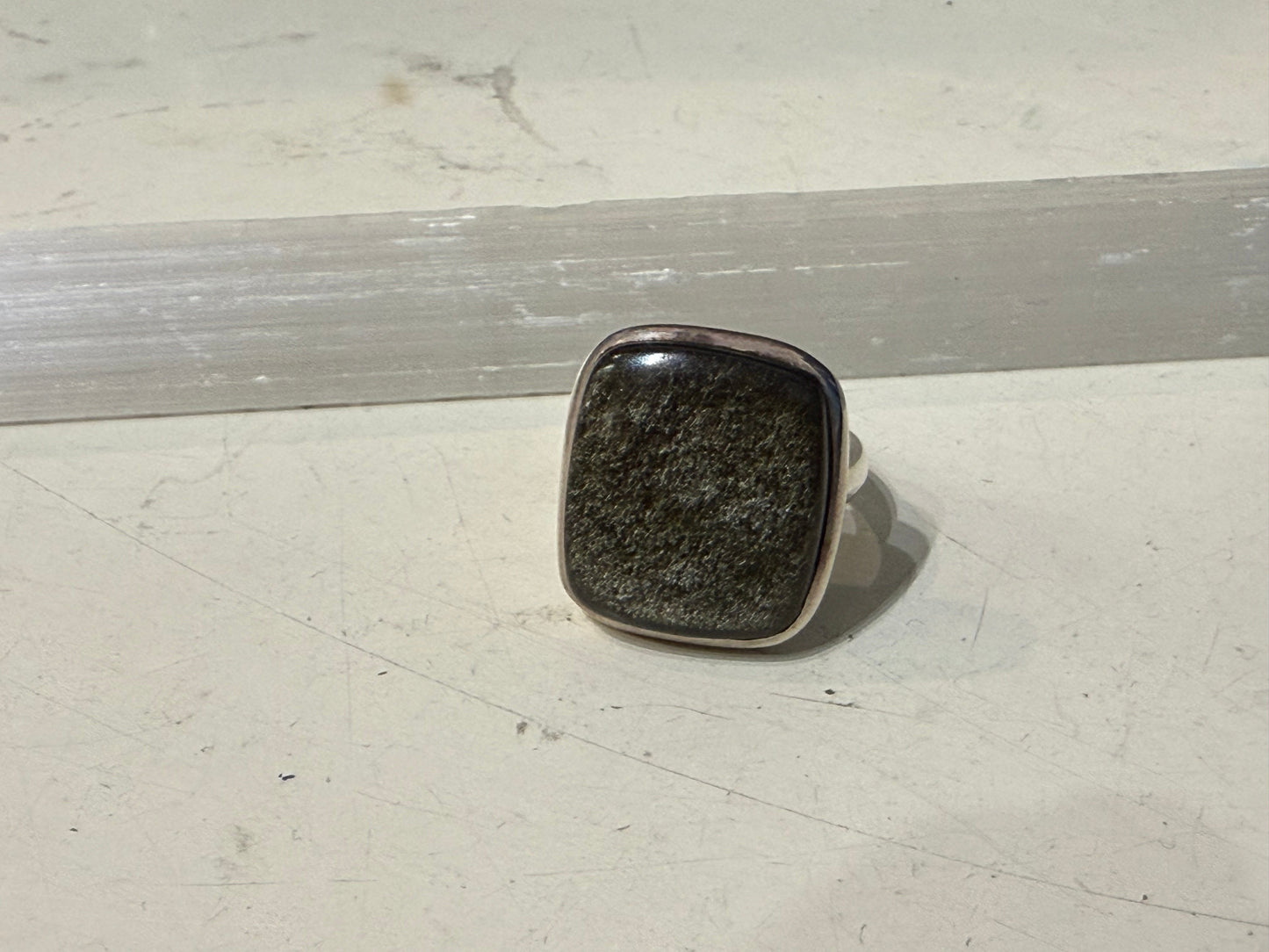 Goldsheen Obsidian Ring, size 7 – Shield of Power & Inner Truth