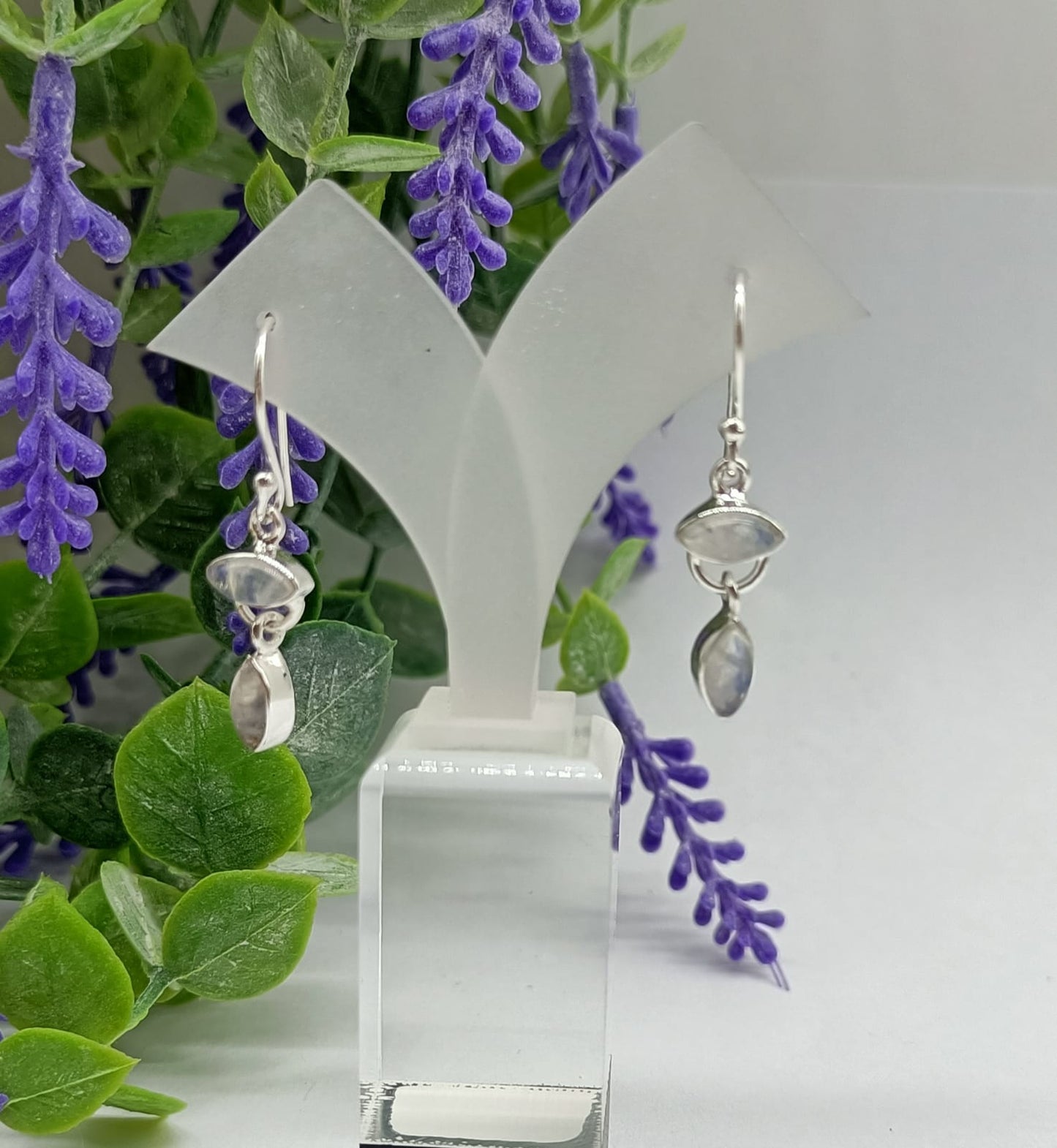 Moonstone 925 Sterling Silver Earring 16x8mm
