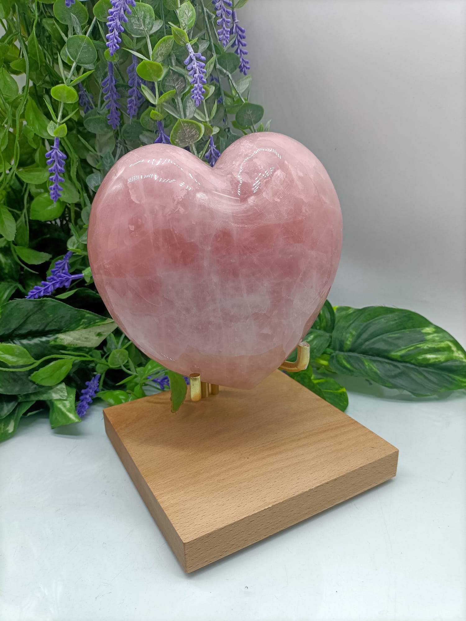 Rose Quartz Extra Big Heart 2.45kg 16x16cm Stand Included Crystal Wellness