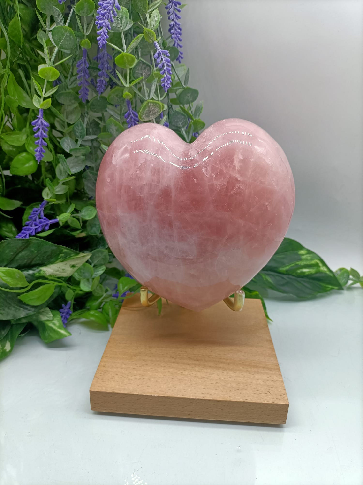 Rose Quartz Extra Big Heart 2.45kg 16x16cm Stand Included Crystal Wellness