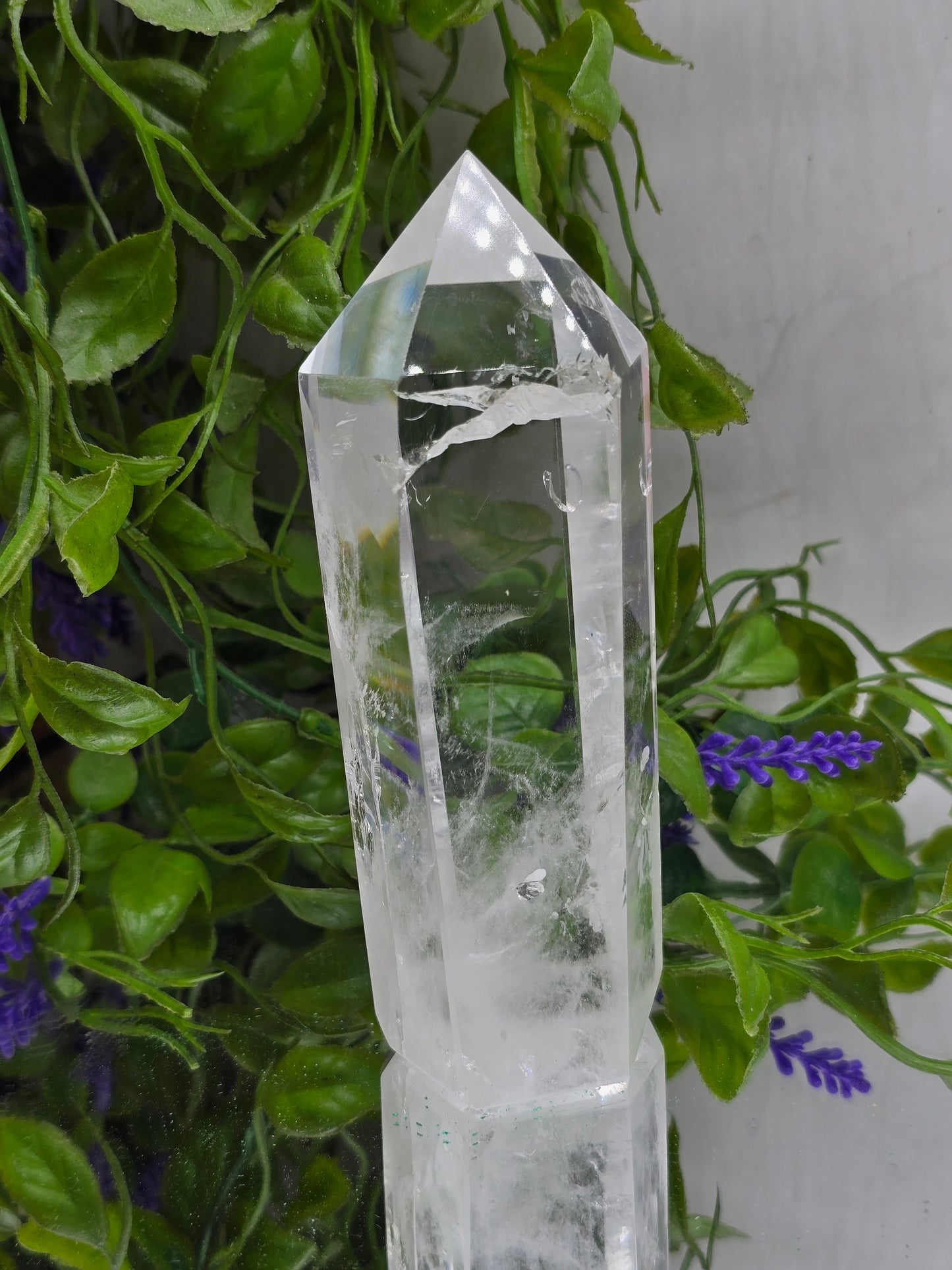 Clear Quartz Generator 14 × 5 × 5 cm (Stone of Amplification & Clarity)