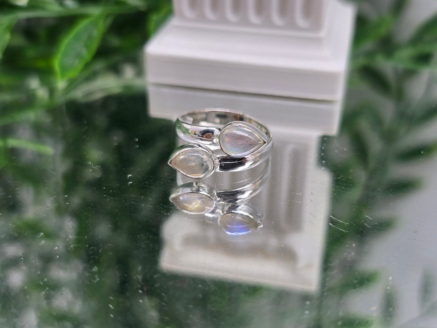 Moonstone 925 Sterling Silver Adjustable Ring – Stone of New Beginnings, Intuition & Divine Feminine Energy Crystal Wellness