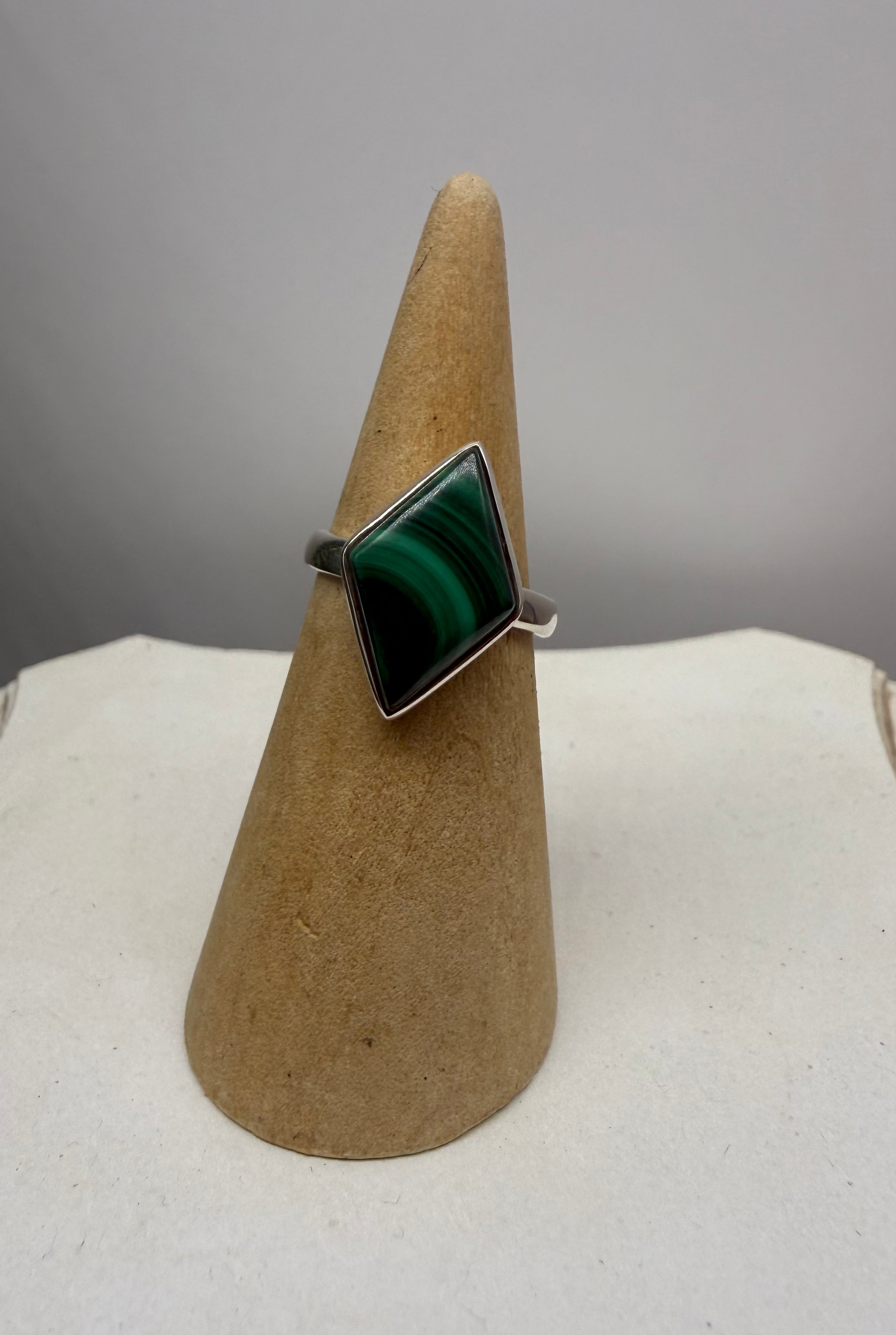 Malachite Ring in 925 Sterling Silver - Size 9 Crystal Wellness