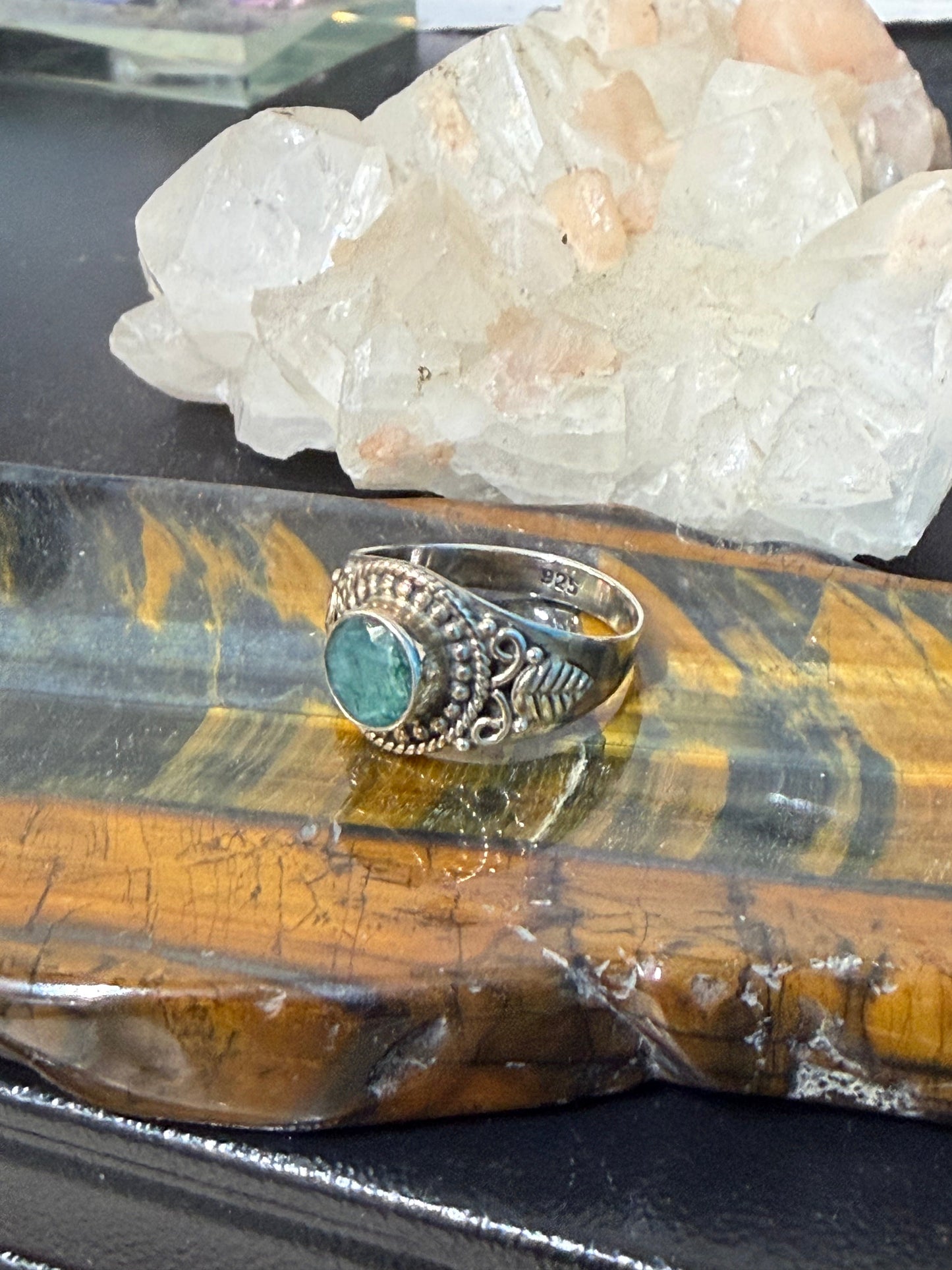 💚 Emerald Filigree Ring — “Heart of Everlasting Love”, size 9 Crystal Wellness