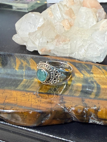 💚 Emerald Filigree Ring — “Heart of Everlasting Love”, size 9 Crystal Wellness