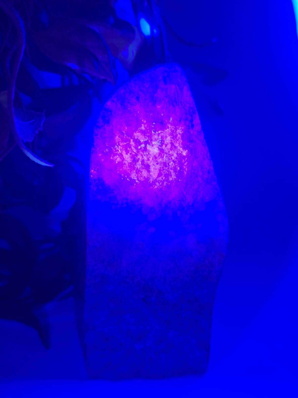 Hackmanite Raw Specimen 0.5kg Crystal Wellness