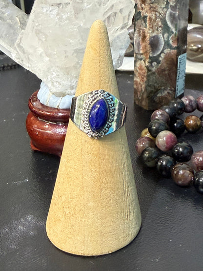 Lapis Lazuli Ring, size 6
Stone of Wisdom, Truth & Self-Expression Crystal Wellness