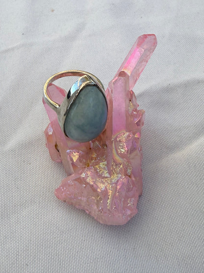 Aquamarine Ring, size 8.5

Serenity • Clear Communication • Flow Crystal Wellness