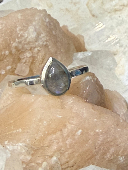 Labradorite Ring – Magic of Protection & Awakening, size 6 Crystal Wellness