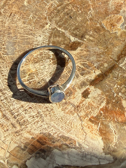 Sapphire Ring – Wisdom, Truth & Inner Strength, size 6 Crystal Wellness