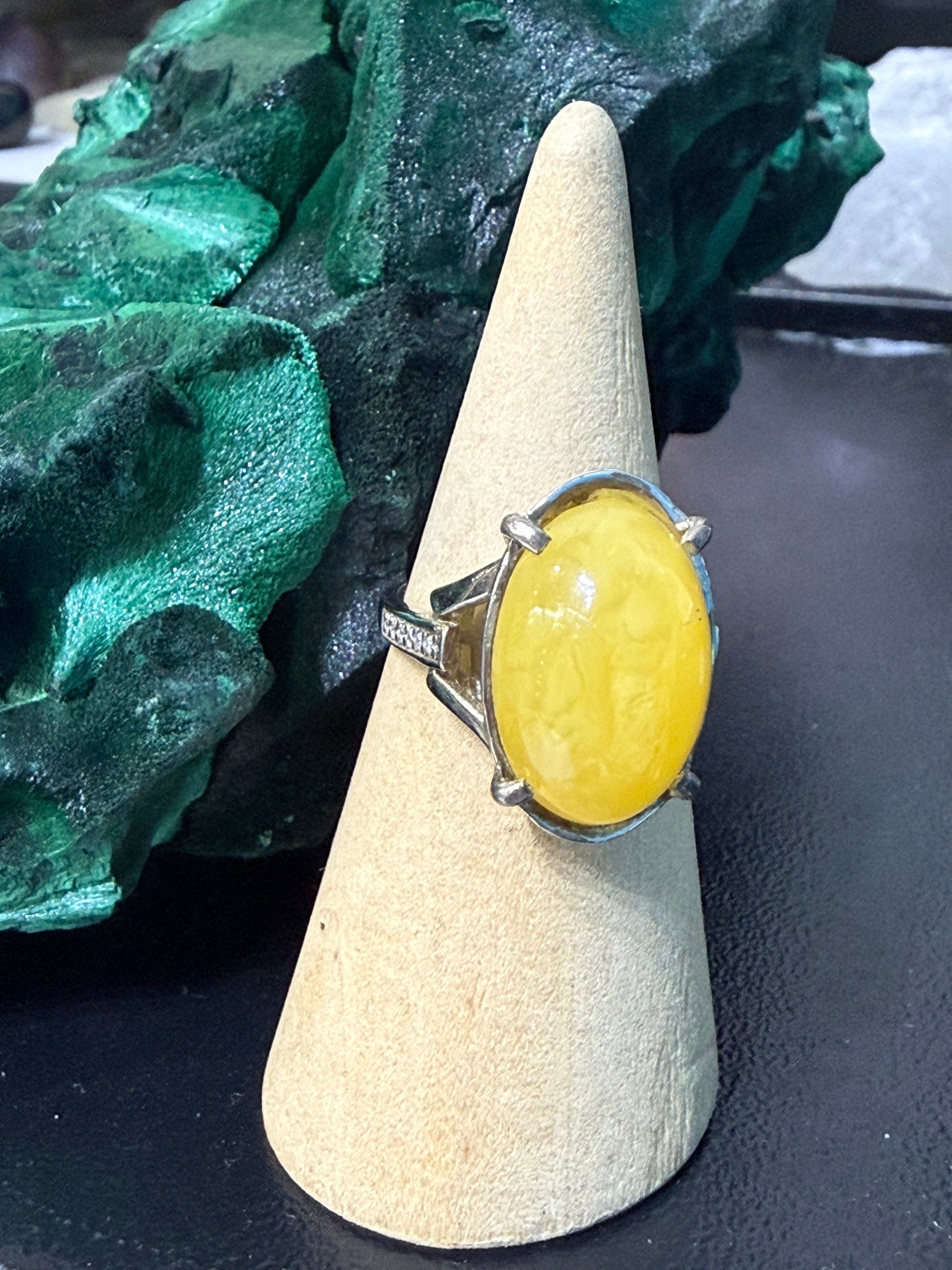 Golden Honey Glow Butterscotch Amber Ring – Size 7 Crystal Wellness