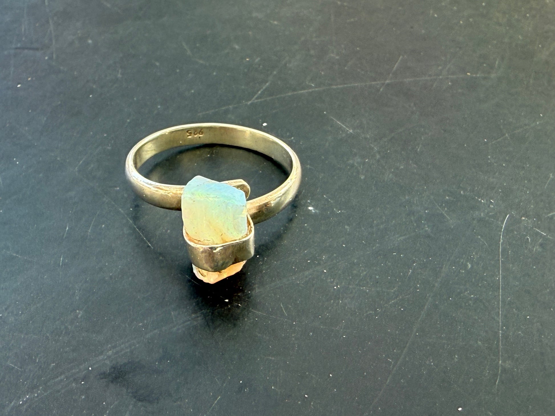 🌈 Solid Australian Opal Ring, size 7 adjustable 

A little piece of Australian magic — glowing with its own unique play of colour. Crystal Wellness