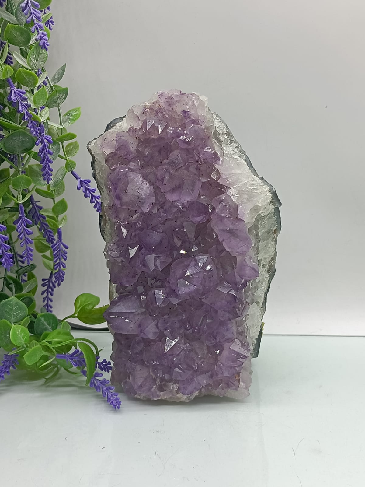 Amethyst Cluster Lamp Dark Purple 2852g Crystal Wellness