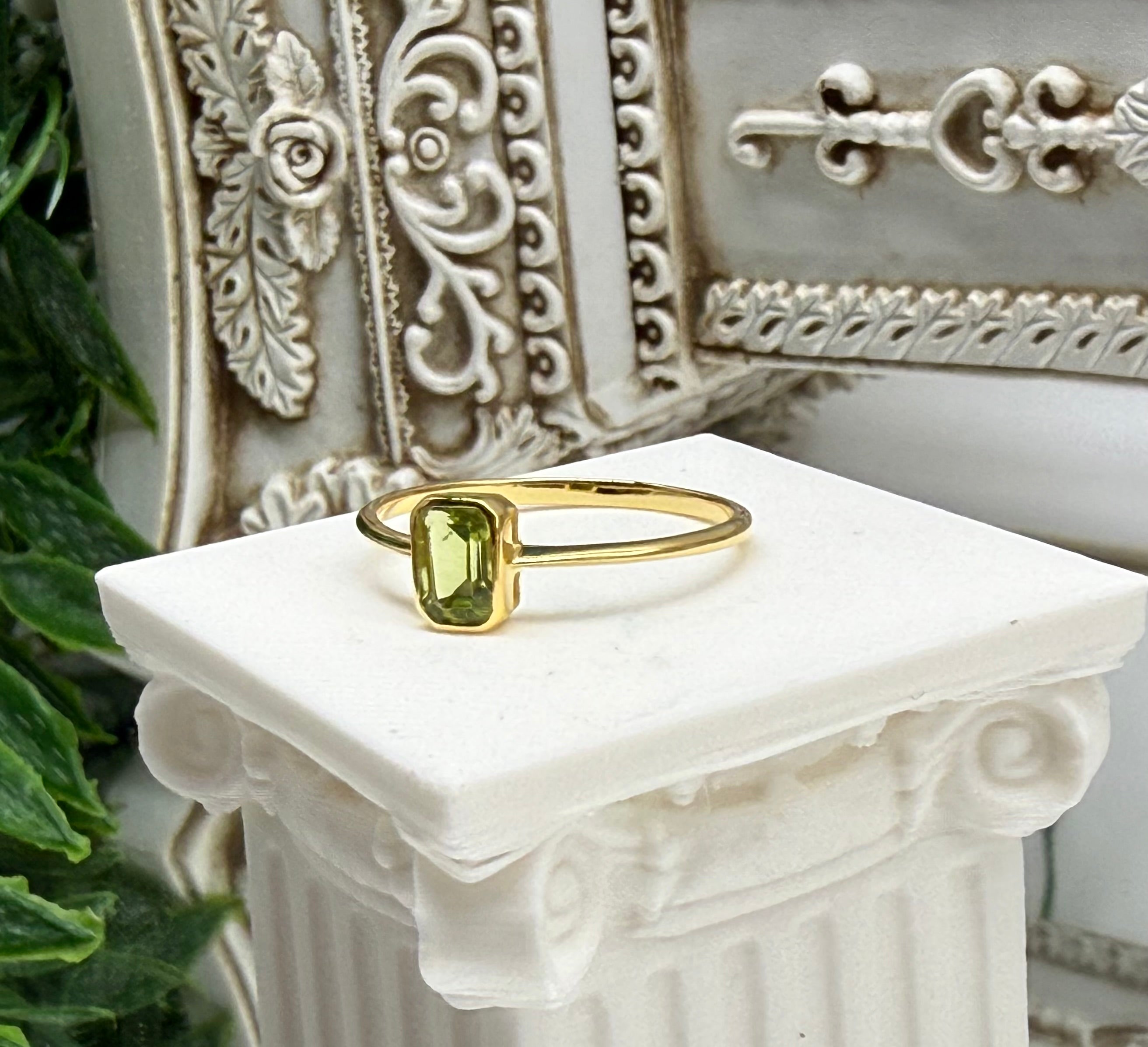 Peridot Vermeil Ring - Size 9 Crystal Wellness