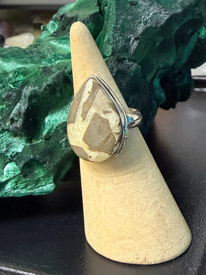 Ancient Earth Wisdom Septarian Silver Ring – Size 6 Crystal Wellness