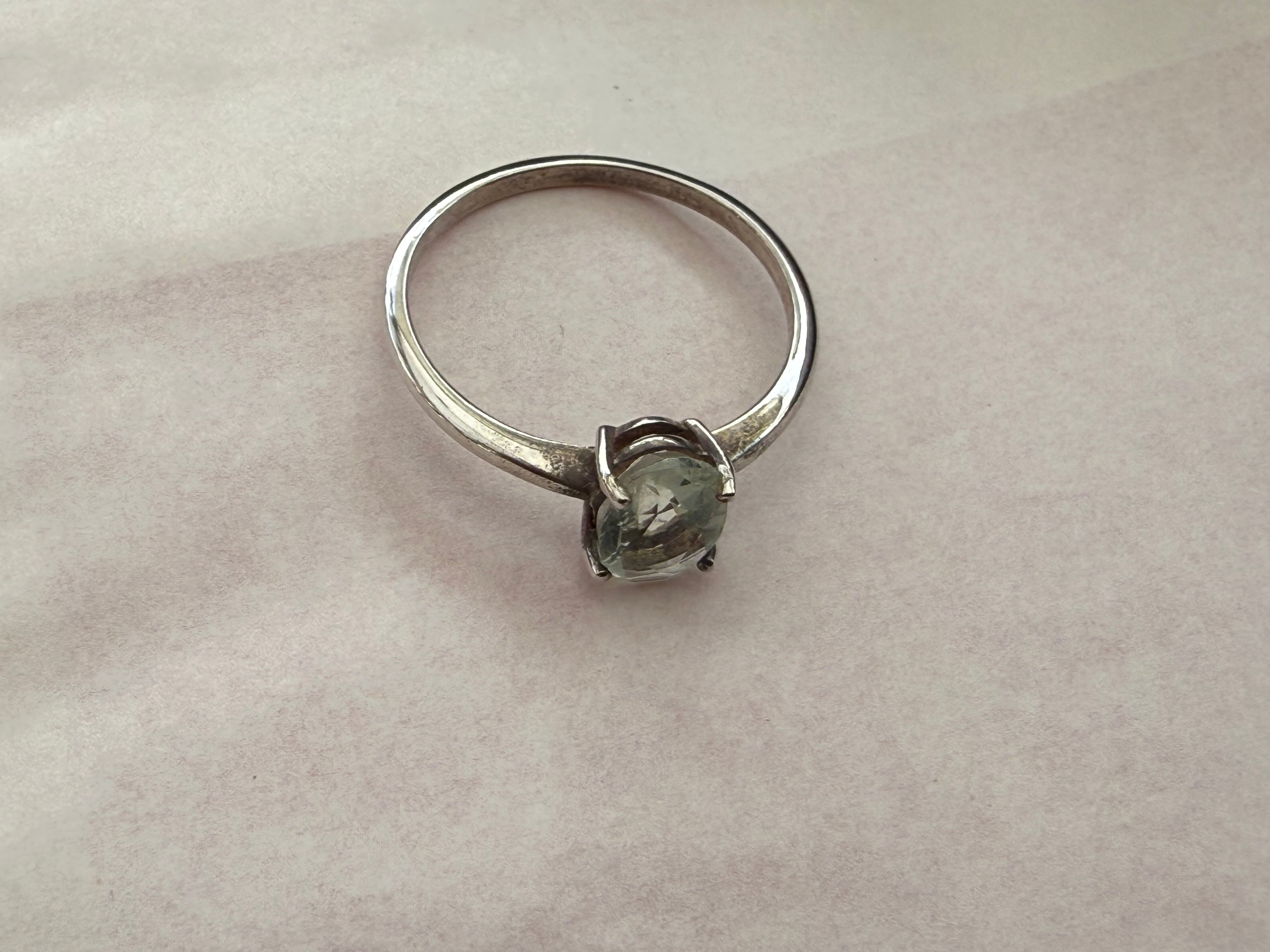 Green Fluorite Ring – Clarity, Growth & Heart-Centred Wisdom, size 6 Crystal Wellness