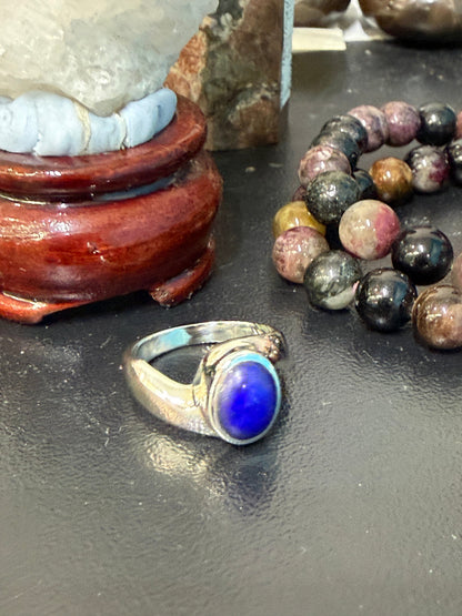 Lapis Lazuli Ring, size 6.5
Stone of Wisdom, Truth & Self-Expression Crystal Wellness