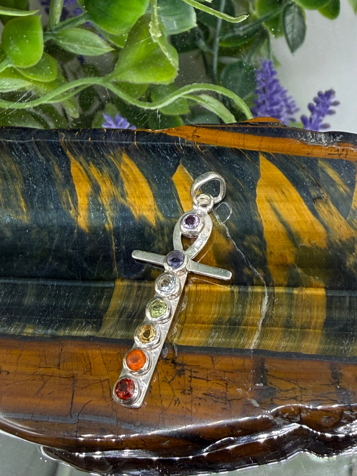 Sacred Cross Chakra Pendant — Faith, Protection & Inner Balance, 35mmx18mm Crystal Wellness