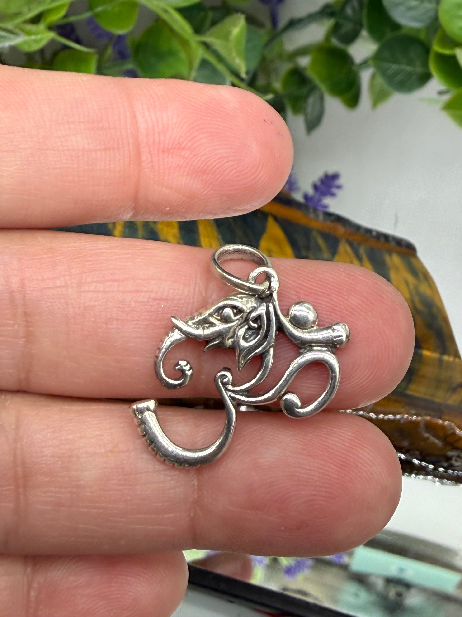 ✨ Om (ॐ) Sterling Silver Pendant — Sacred Sound & Inner Peace, 27mmx19mm Crystal Wellness