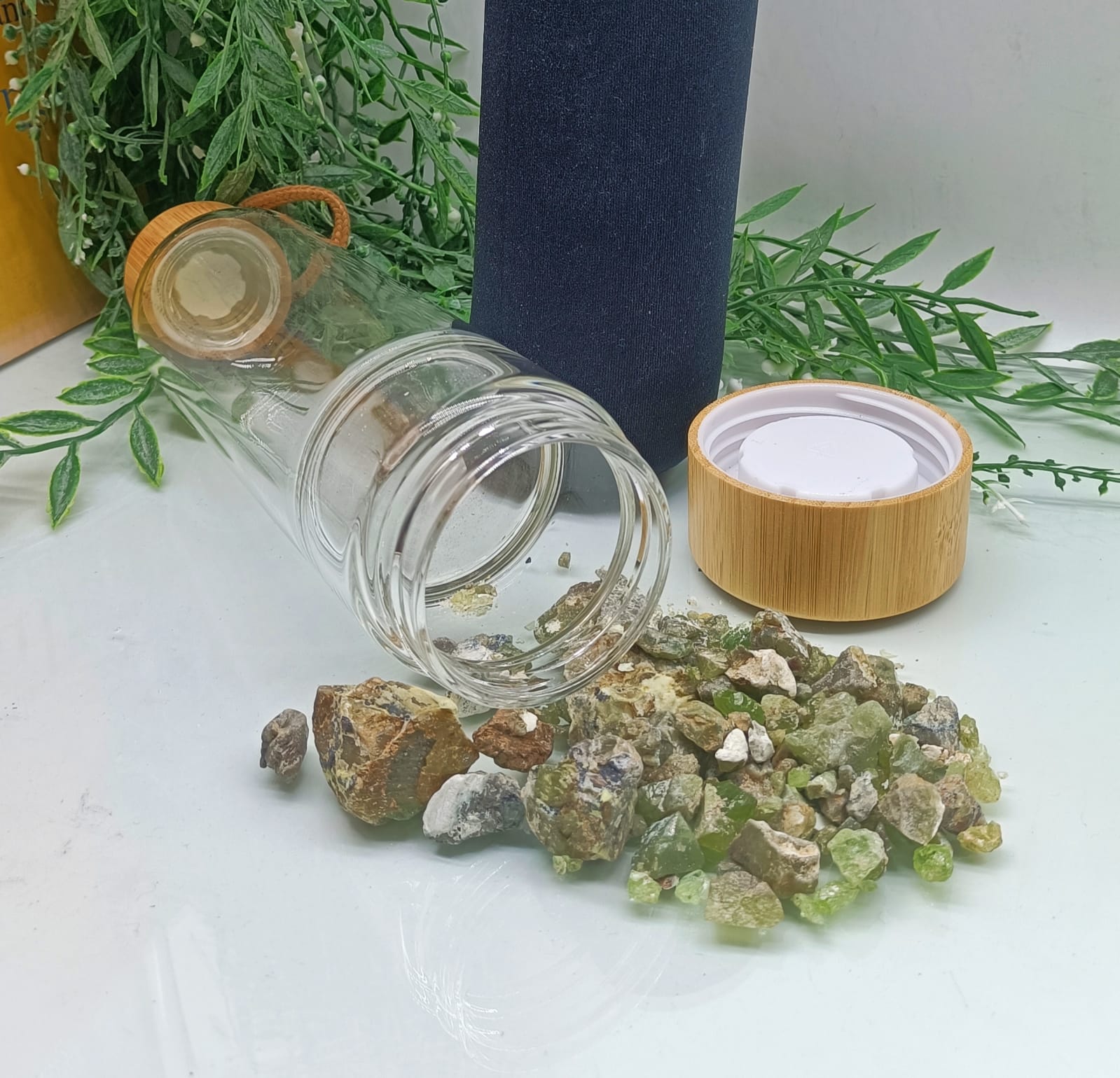 Peridot Energise Healing Bamboo Water Bottle Crystal Wellness