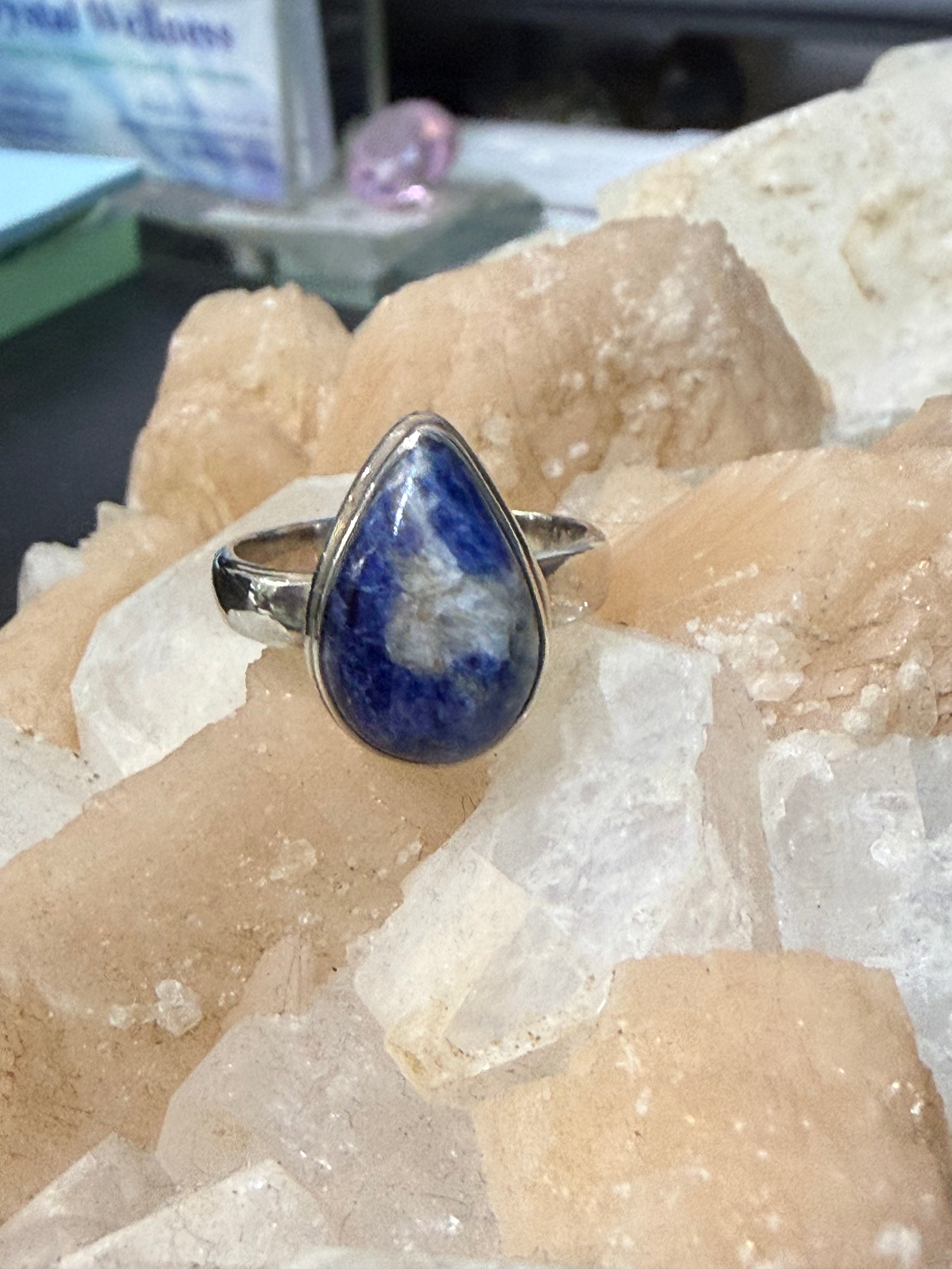 Sodalite Ring, size 7.5  – Wisdom, Truth & Inner Peace Crystal Wellness