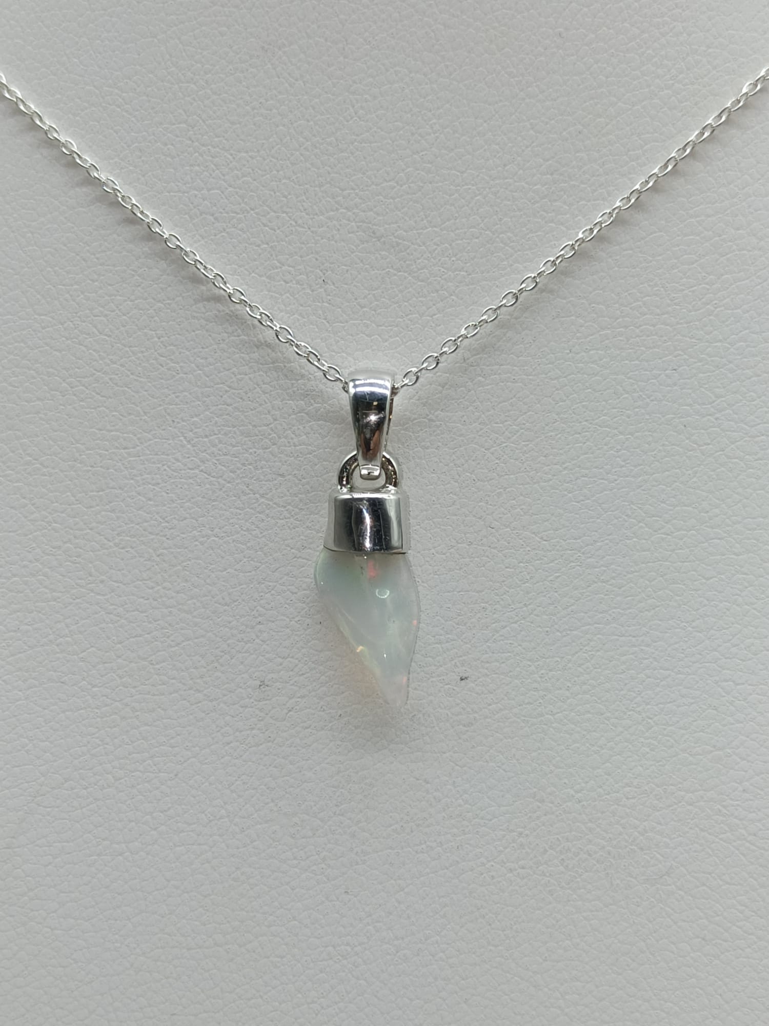 Ethiopian Opal 925 Sterling Silver Pendant 11x6mm (Silver Chain Included)
