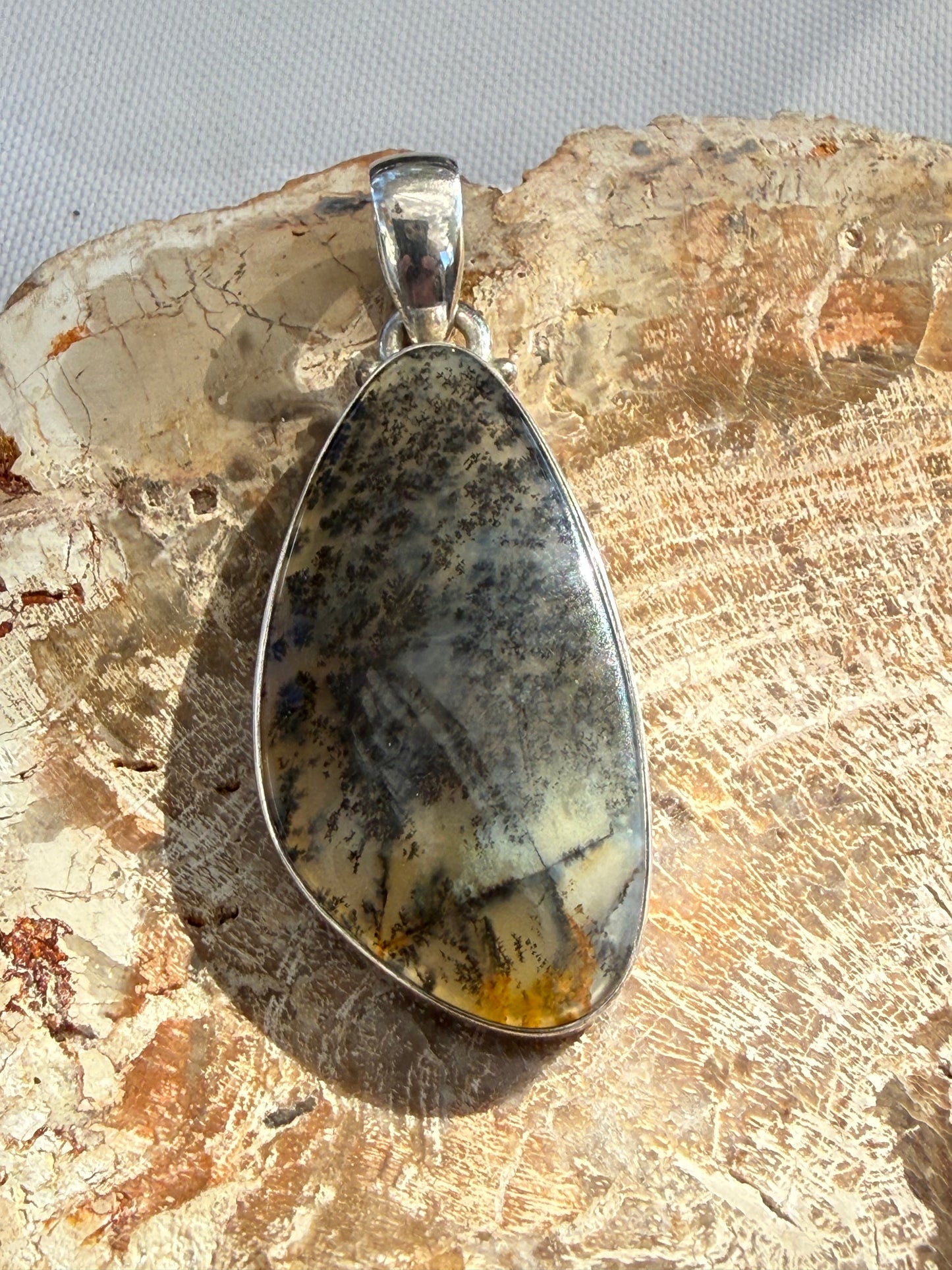 Russian Dendrite Agate Pendant – Stone of Growth & Inner Connection, 37mmx18mm Crystal Wellness