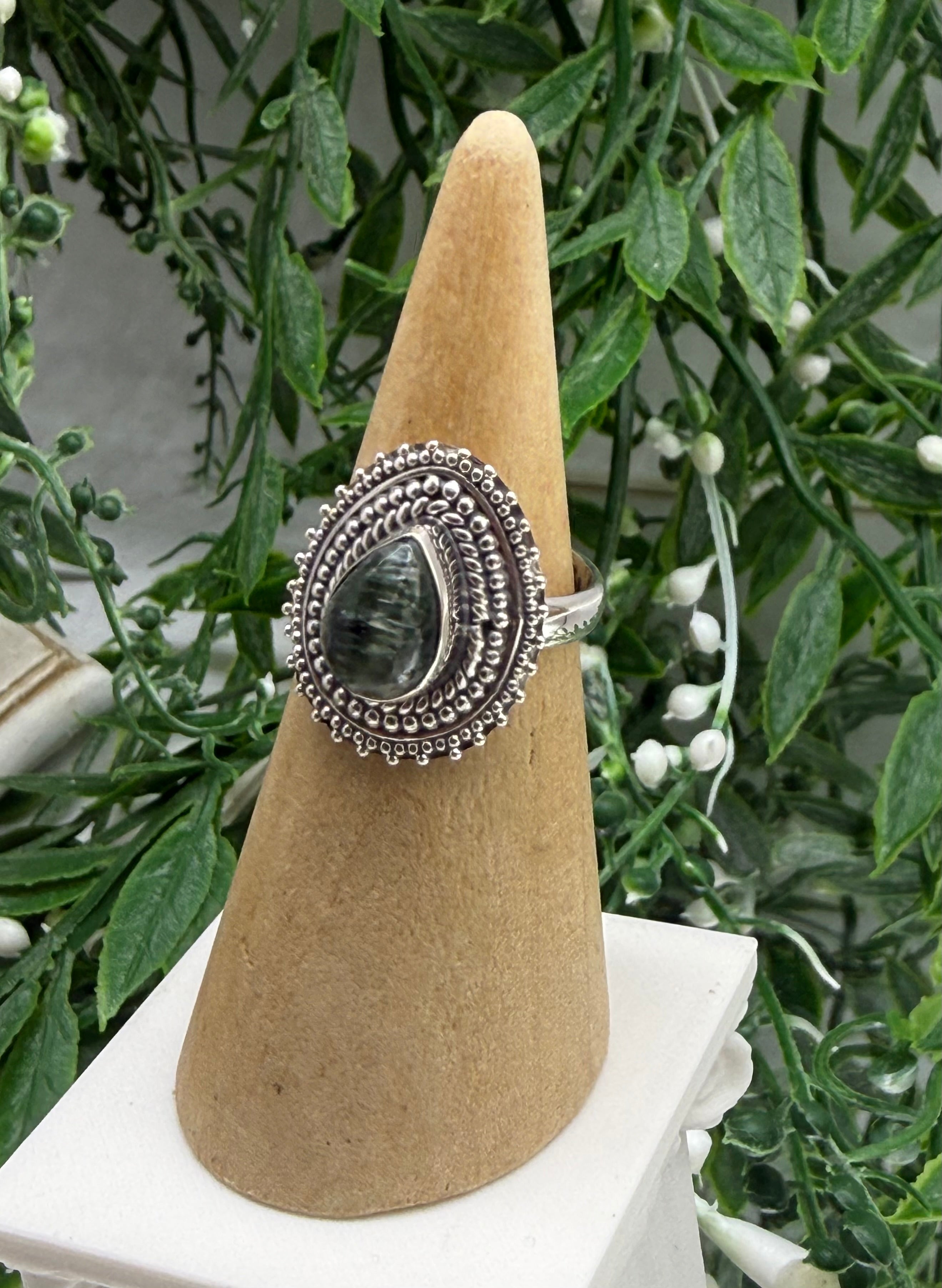 Seraphinite Sterling Silver Ring – 11x6 mm, Size 5.5 Crystal Wellness