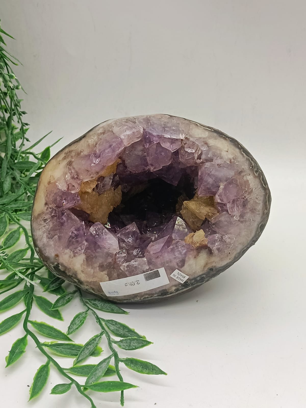 Amethyst Geode Natural Shape 2.0kg 15x13x11cm Crystal Wellness