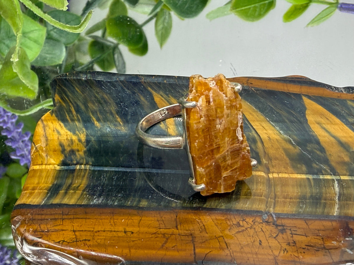 Orange Kyanite Silver Ring — Radiance & Creative Flow, size 8.75 Crystal Wellness