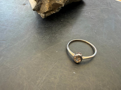 Smokey Quartz Ring — Grounding Light & Protective Calm Crystal Wellness