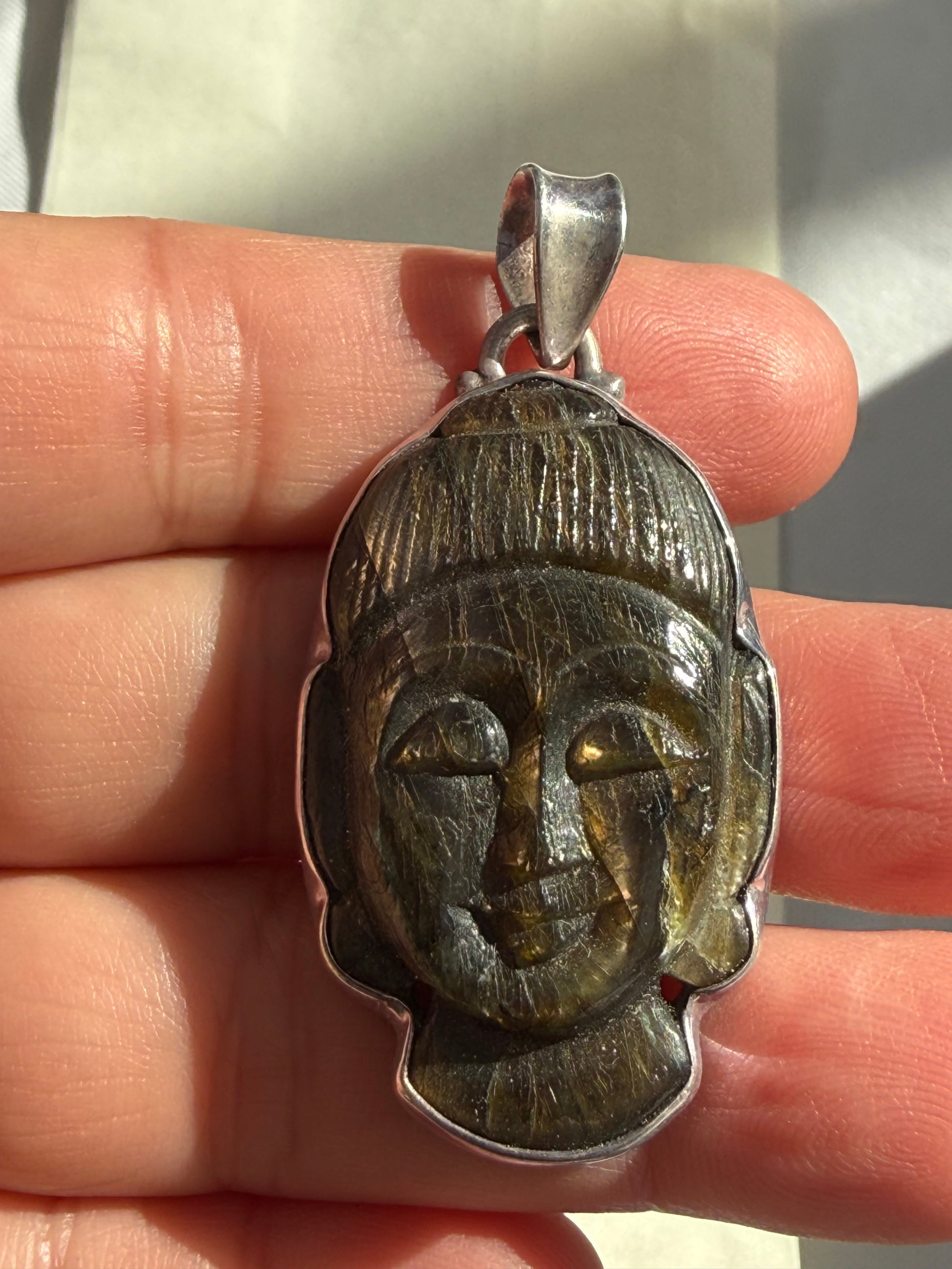 Golden Serenity Buddha Pendant, Labradorite 38mmx23mm Crystal Wellness