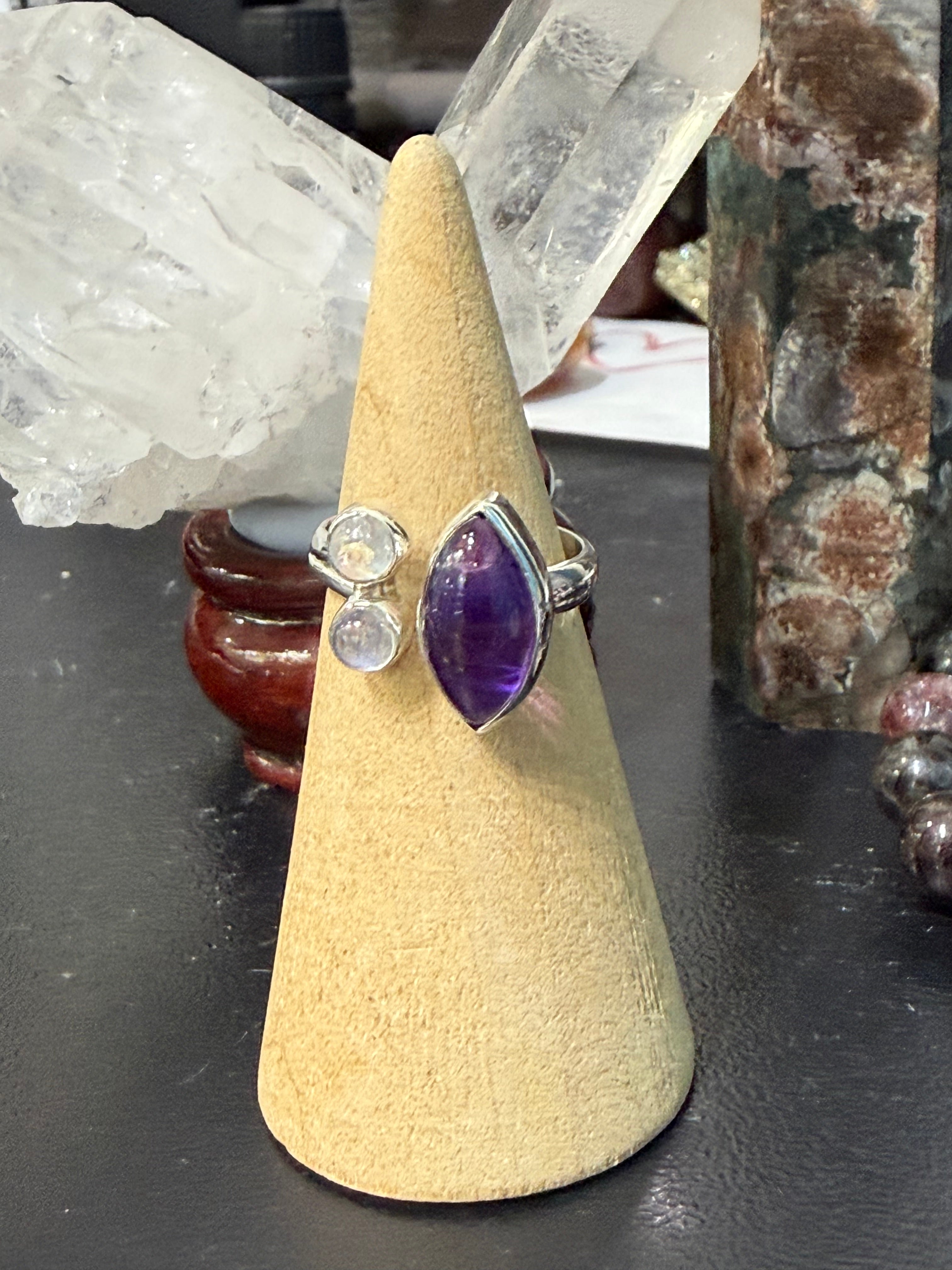 Amethyst & Moonstone Ring
Stone of Intuition, Inner Peace & Divine Feminine Energy, size 7 Crystal Wellness