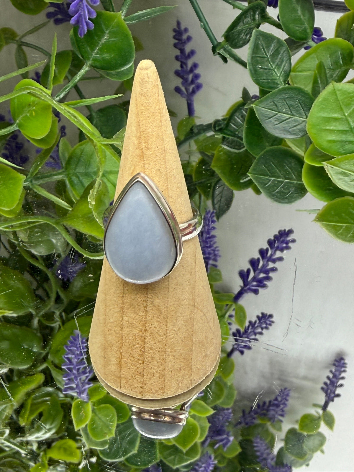 🤍 Angelite Ring — Heavenly Peace & Gentle Connection, size 7.5 Crystal Wellness