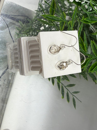 HERKIMER DIAMOND EARRINGS

“Stones of Spiritual Clarity, High Vibration & Divine Connection”, 13mmx10mm Crystal Wellness