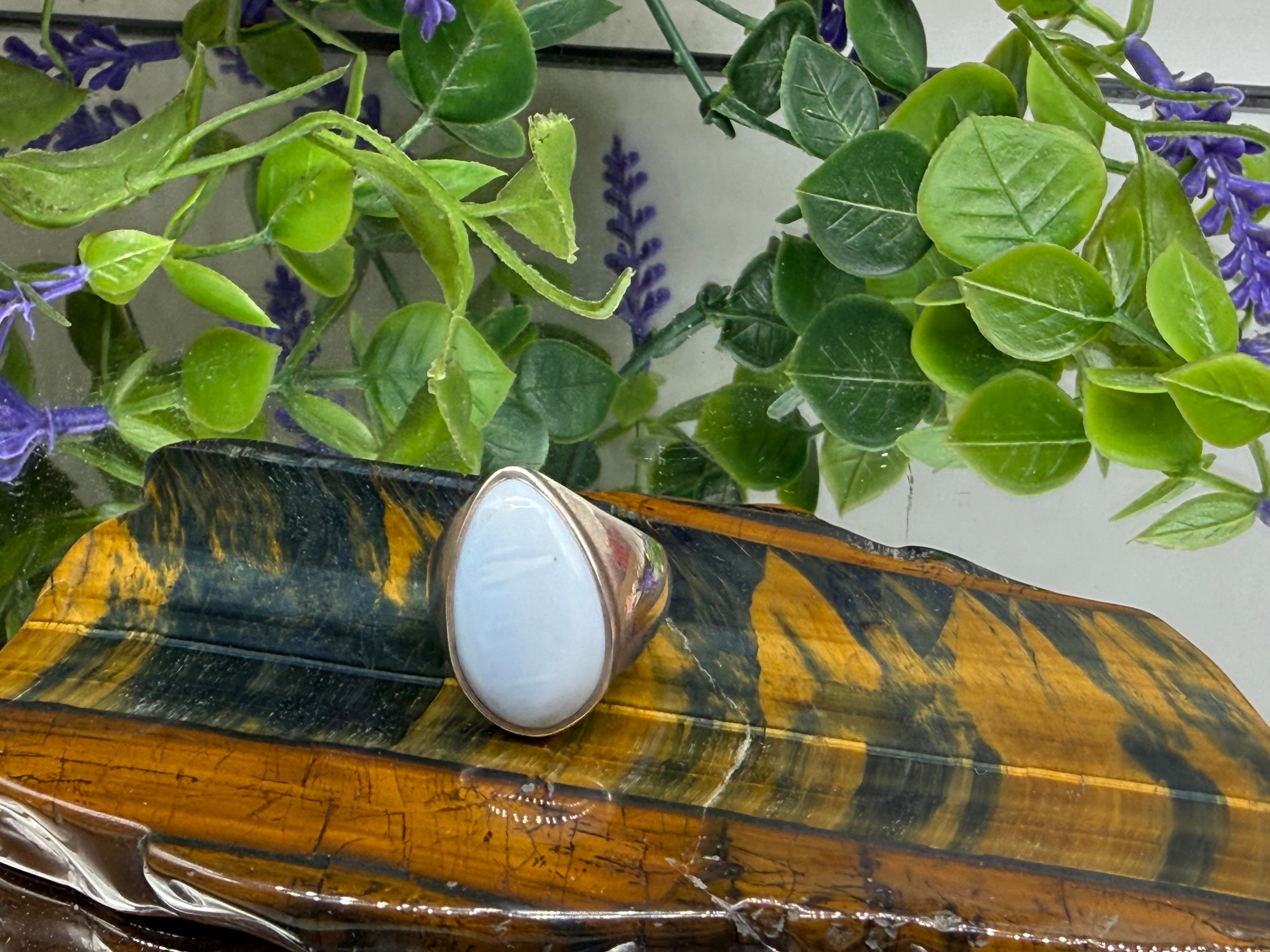 🤍 Owyhee Opal Ring — Inner Peace & Intuitive Flow, size 7.5 Crystal Wellness