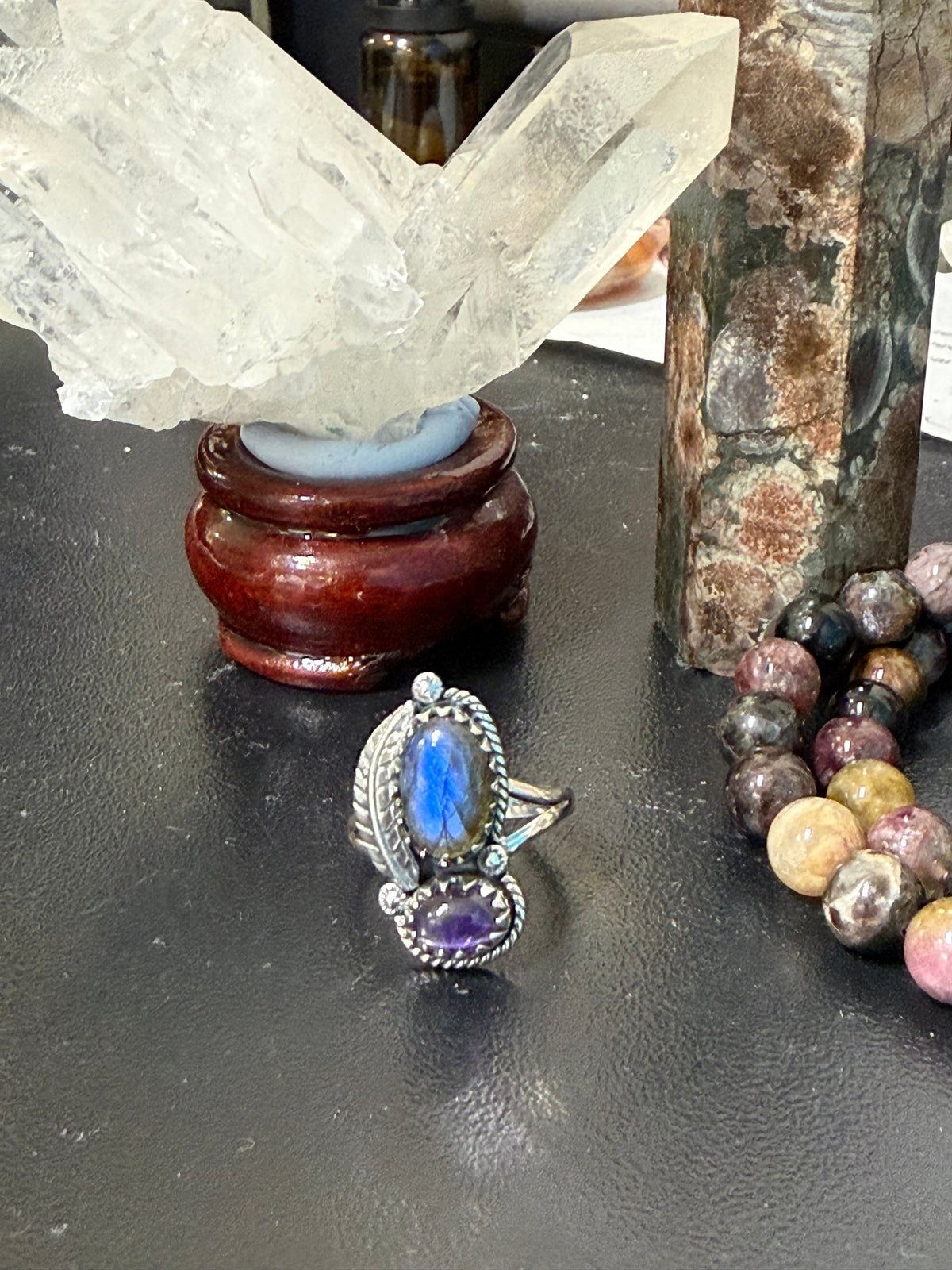 Labradorite & Amethyst Ring
Stone of Intuition, Spiritual Protection & Inner Wisdom, size 8 Crystal Wellness