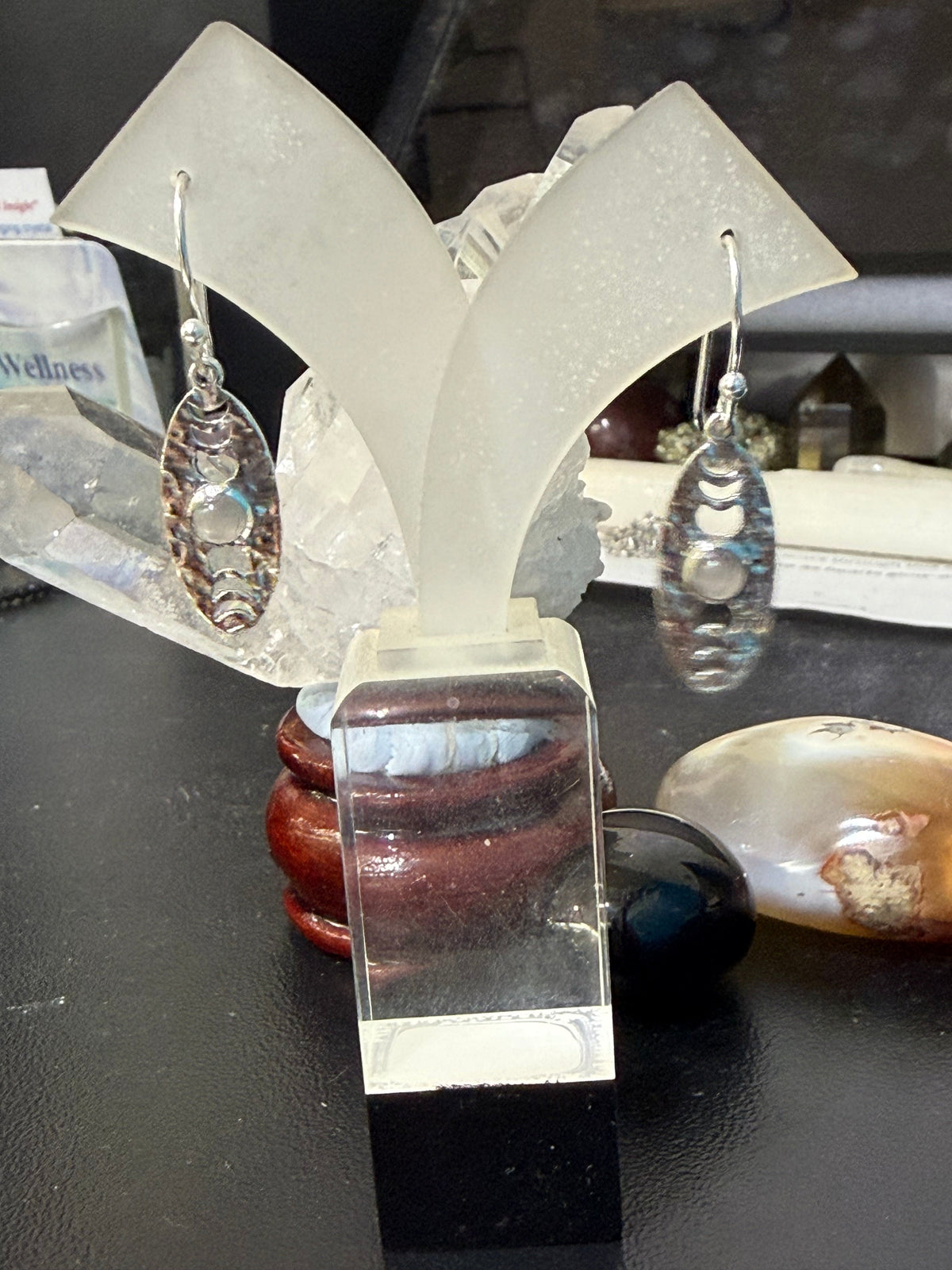 Phases of the Moon Rose Quartz Silver Earrings
Stone of Love, Gentleness & Self-Love Crystal Wellness