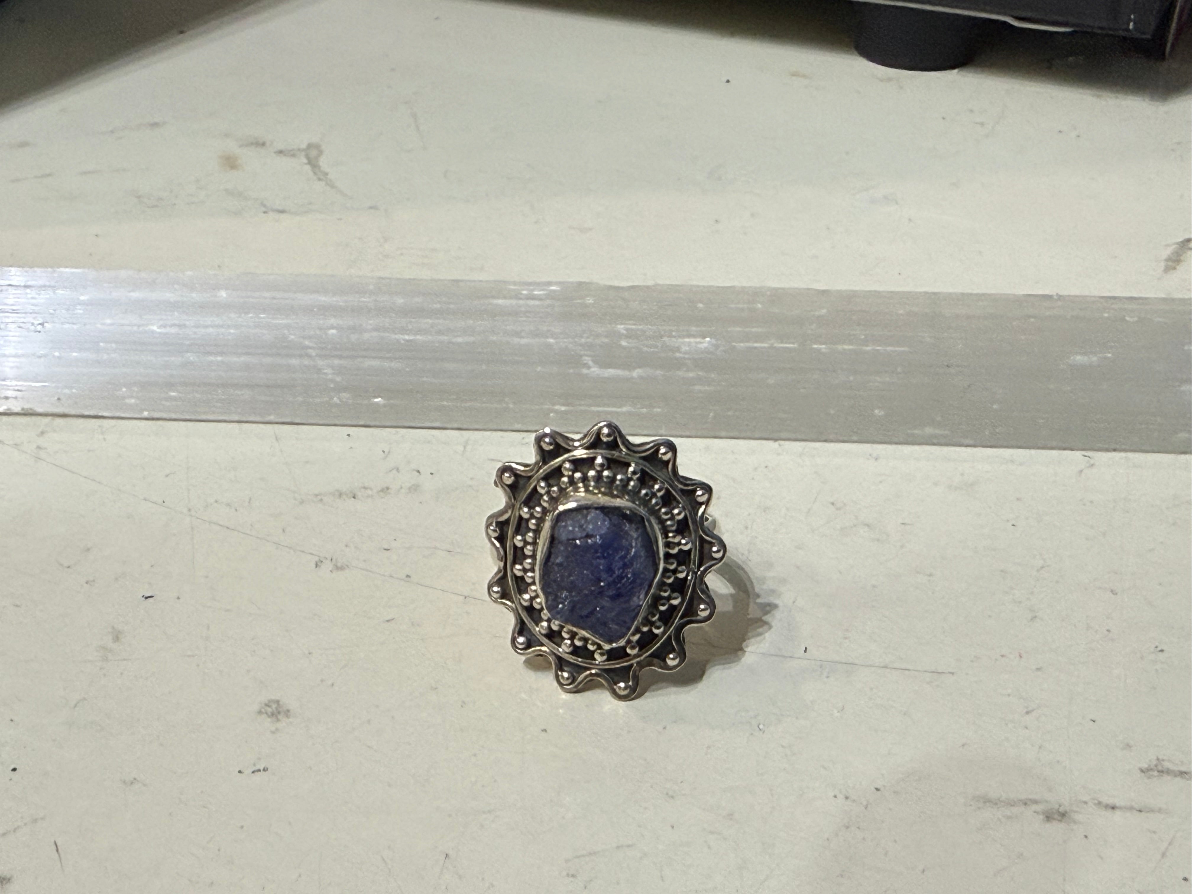 Raw Tanzanite Ring, size 8 – Intuition, Transformation & Higher Wisdom Crystal Wellness