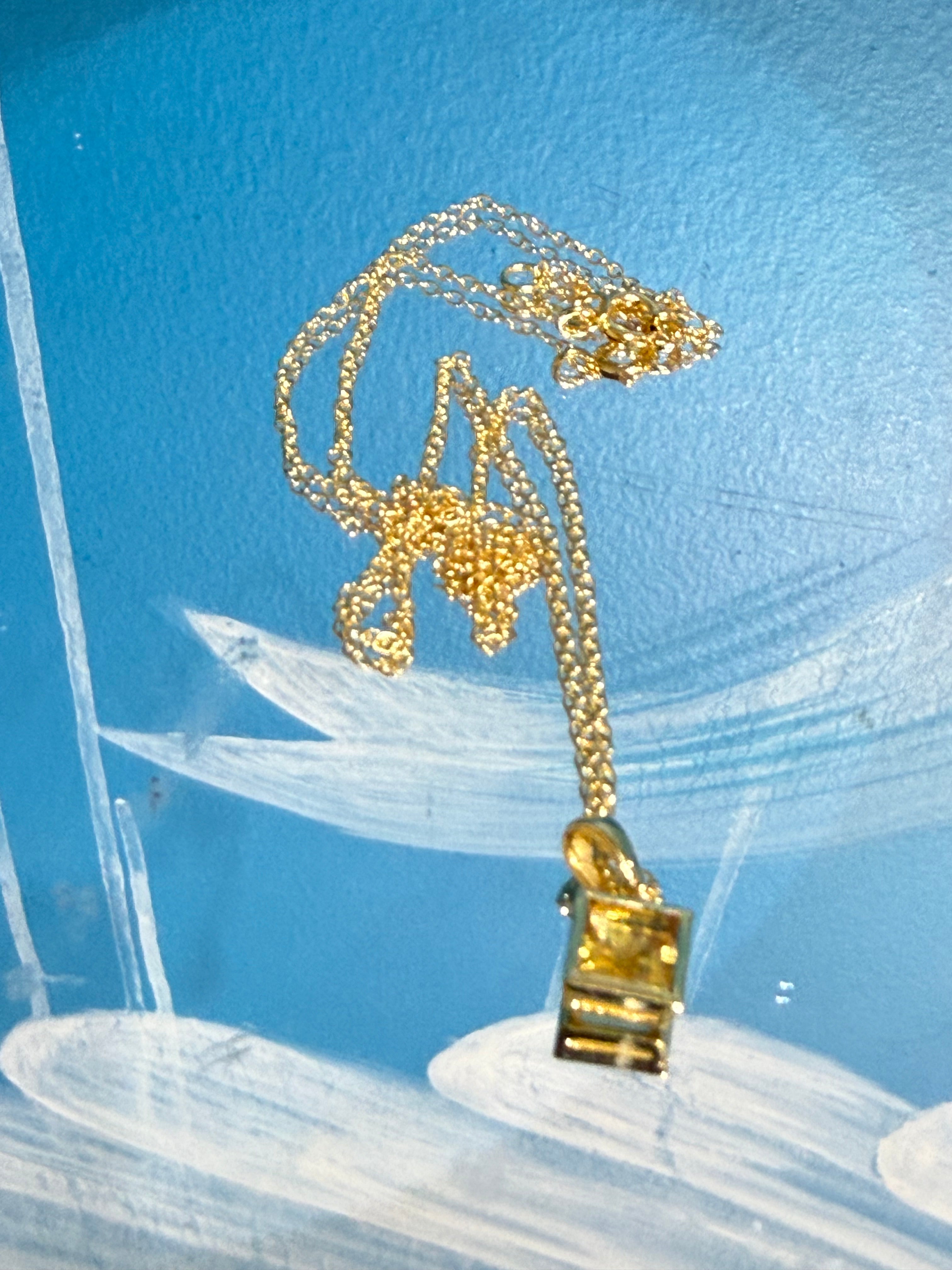 ✨ Golden Citrine Vermeil Pendant

A stone of sunshine, abundance & joyful confidence Crystal Wellness