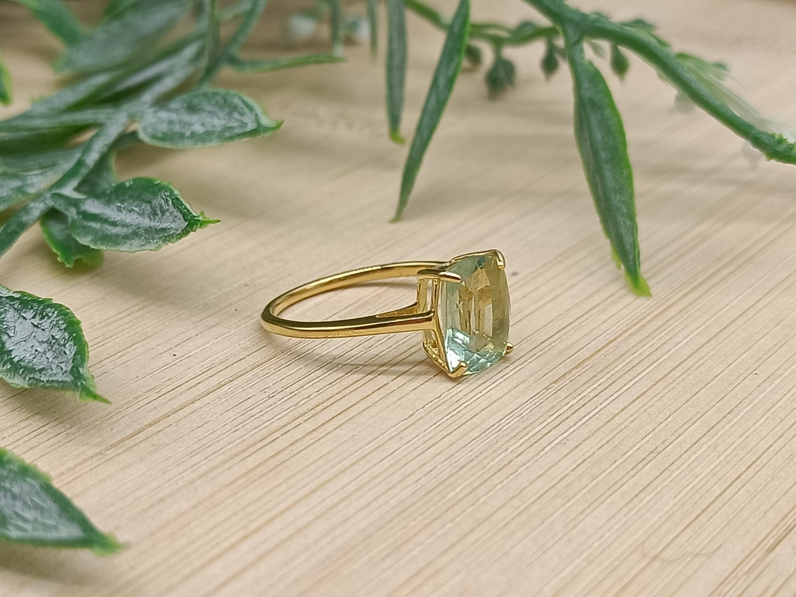 Green Fluorite 18ct Gold Vermeil Ring 9x7mm Crystal Wellness