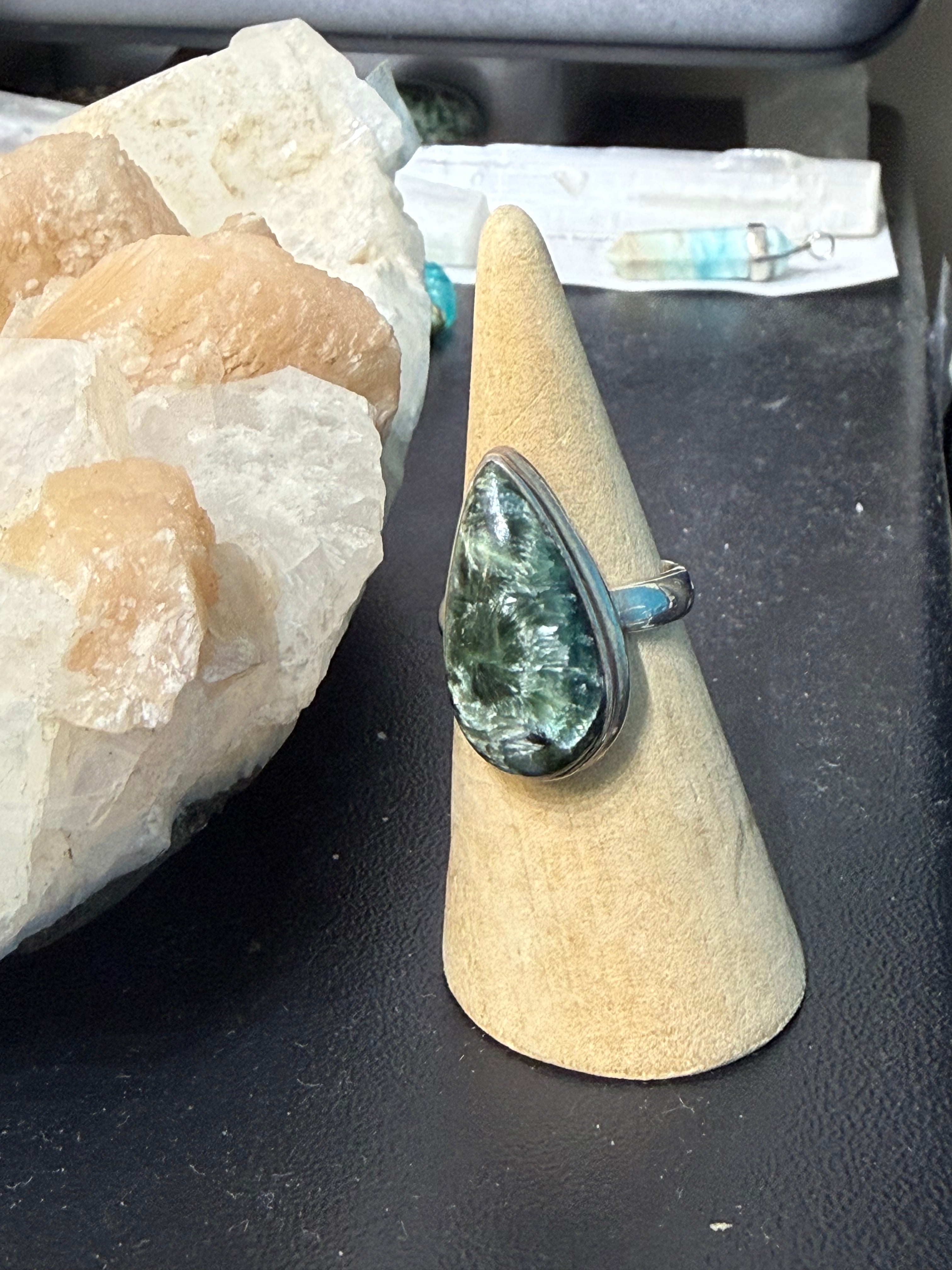 Seraphinite Ring, size 8 – Stone of Divine Light & Spiritual Awakening Crystal Wellness