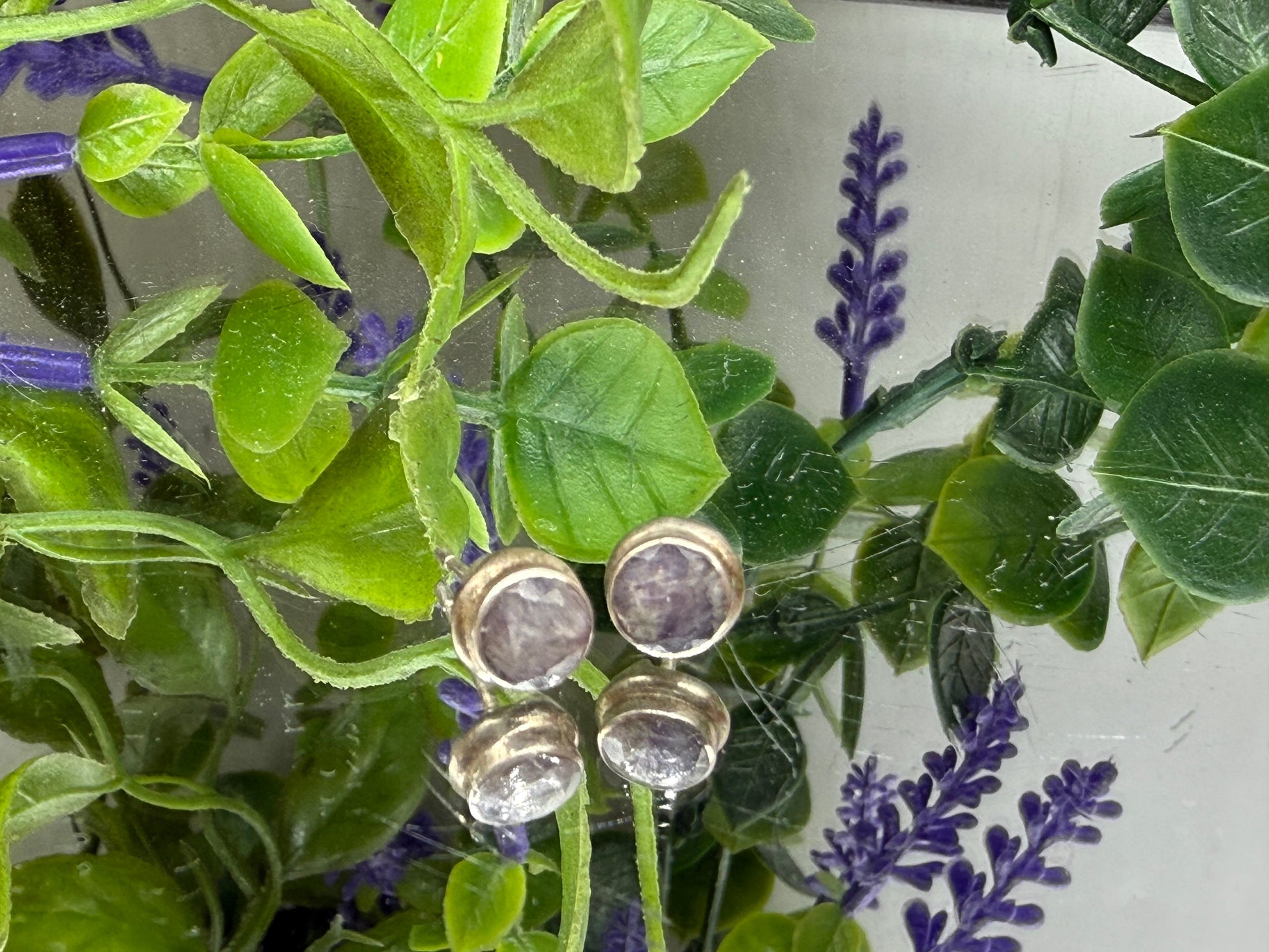 Agate Stud Earrings, 6mmx6mm Crystal Wellness