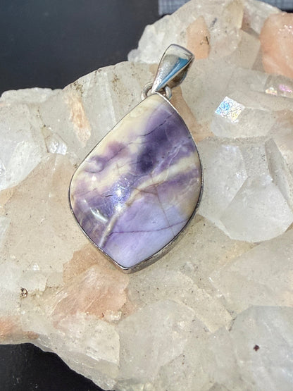 Tiffany Stone Pendant – The Stone of Truth & Inner Wisdom,30mmx22mm Crystal Wellness