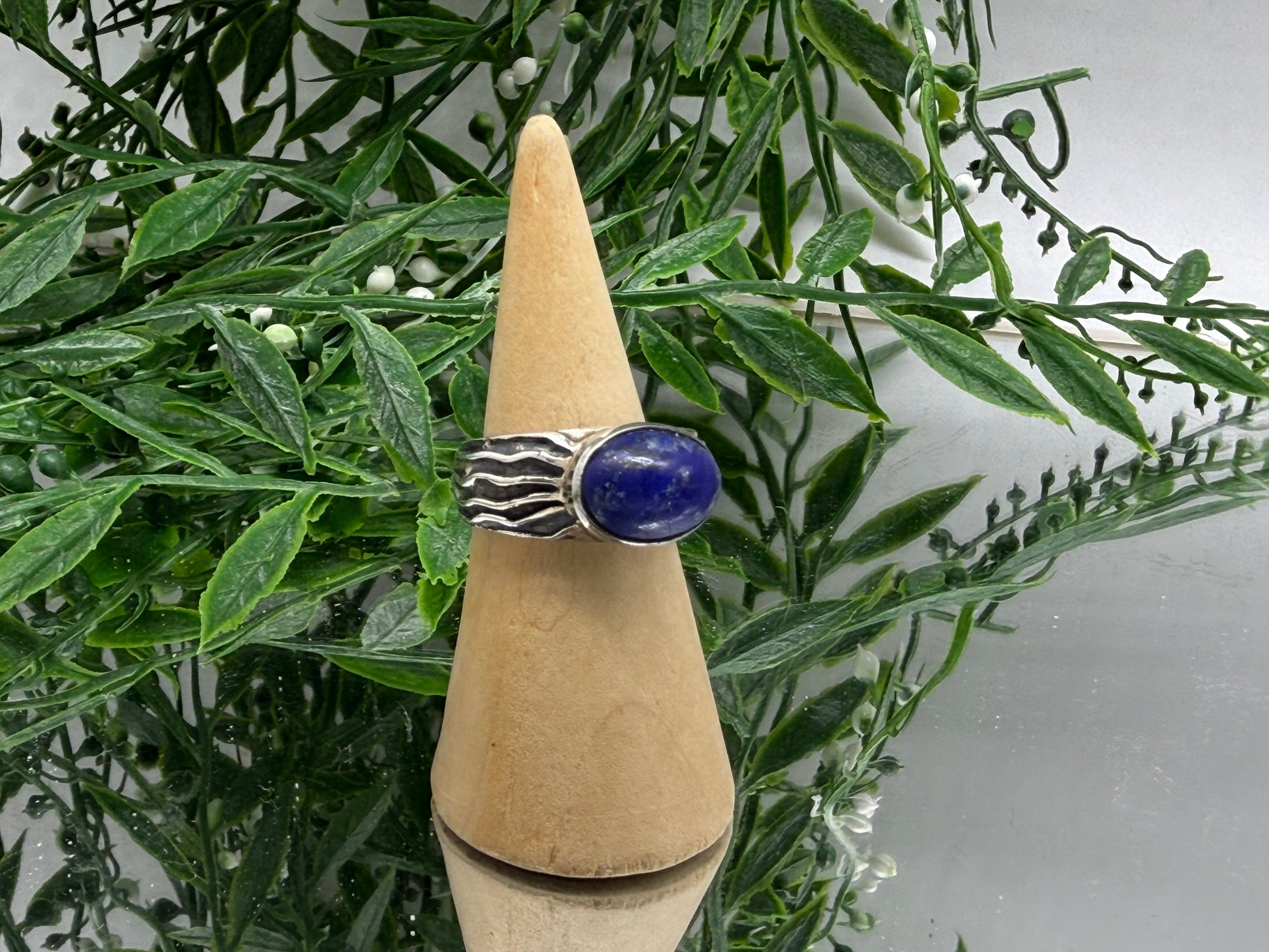 Lapis Lazuli Men’s Ring, size 9

A Symbol of Wisdom, Truth & Inner Strength Crystal Wellness