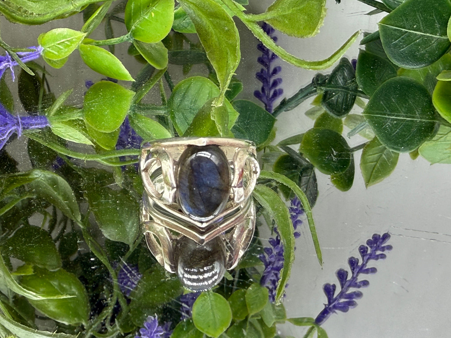 ✨ High-Quality Labradorite Ring — Stone of Magic & Transformation, size 9 Crystal Wellness
