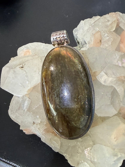 Labradorite Pendant — The Stone of Magic, Intuition & Transformation, 47mmx27mm Crystal Wellness