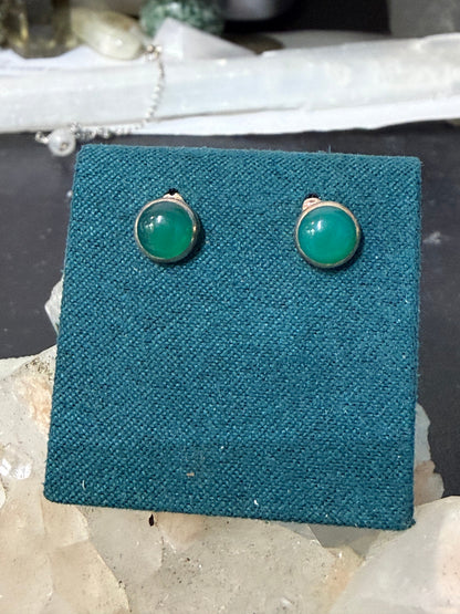 Green Onyx Stud Earrings – Strength, Growth & Emotional Balance, 7mmx7mm Crystal Wellness