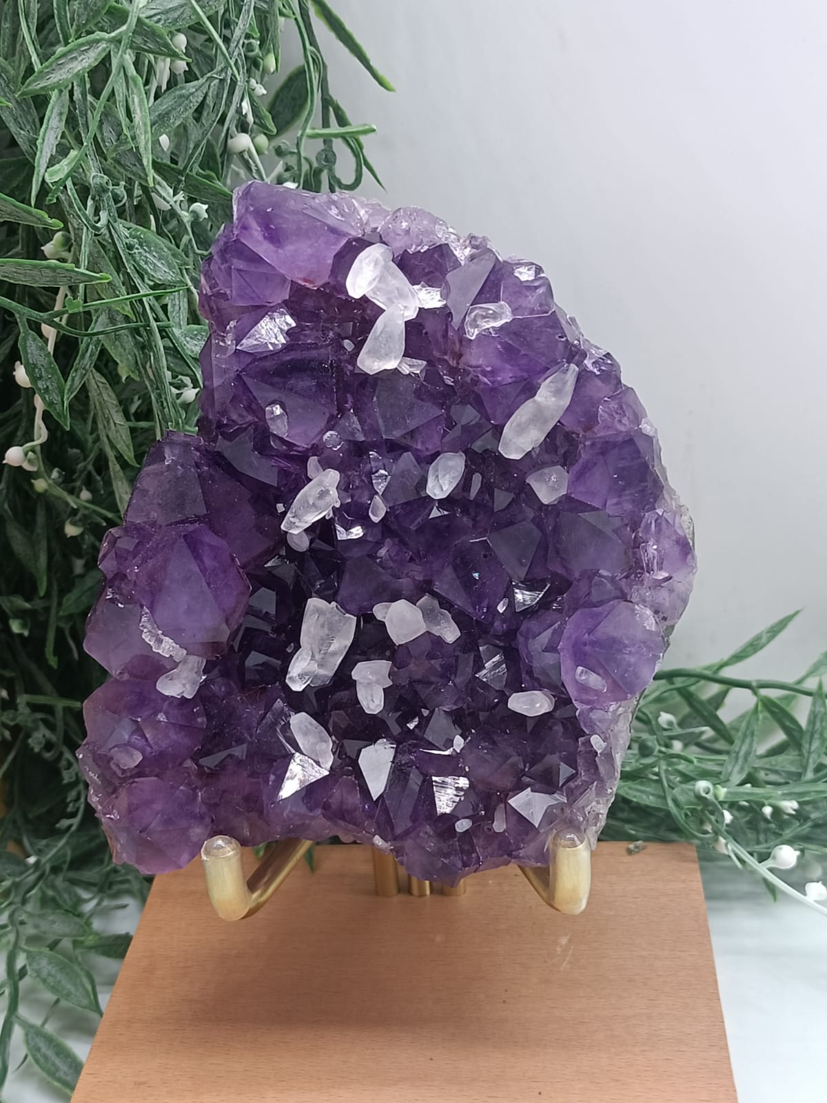 Amethyst Cluster AAA Grade with Lots of Quartz Sprinkles (Rare) 13x11x6cm Crystal Wellness